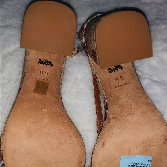 NEW Coach Tan Floral Block Heel sz 9.5 - Picture 5 of 5